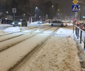 Zimowe utrudnienia w Warszawie