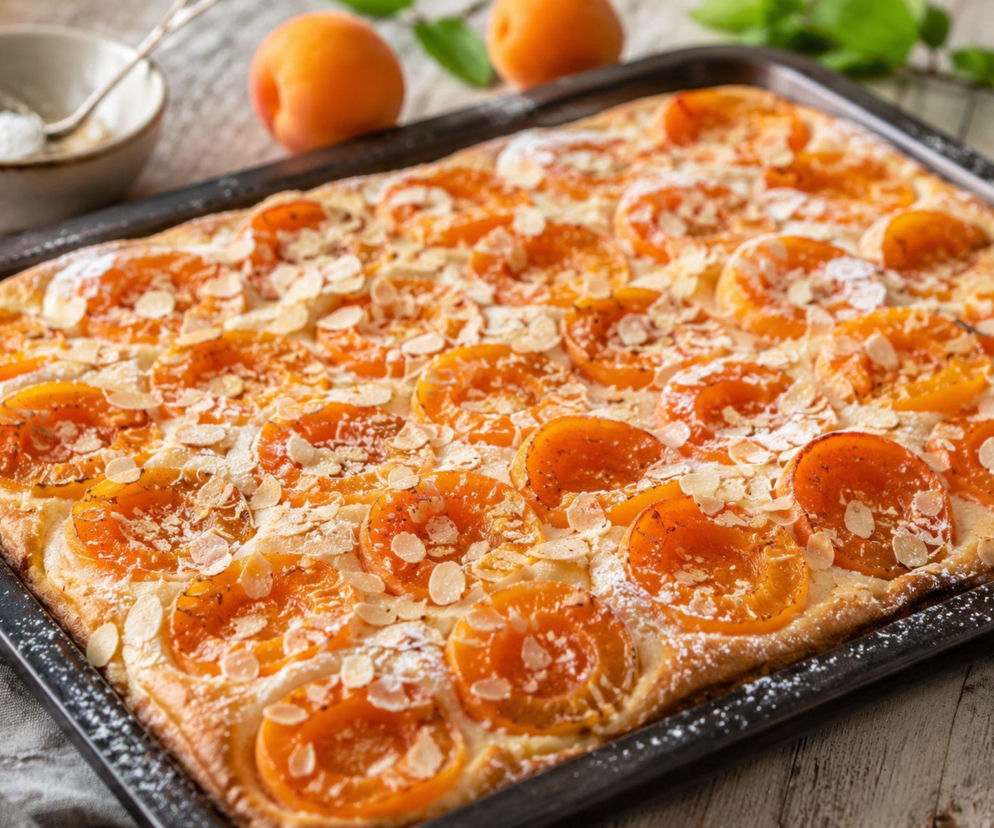 Austriacy pieką je każdego lata. To jedno z najlepszych ciast z morelami