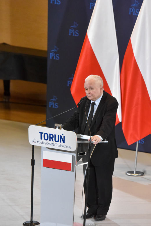 Jarosław Kaczyński na spotkaniu w Toruniu odpowiedział na pięć pytań publiczności