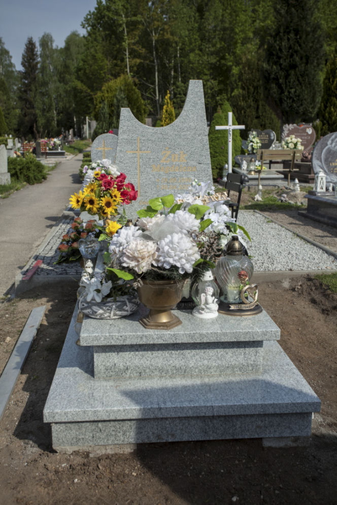 grób Magdalena Żak