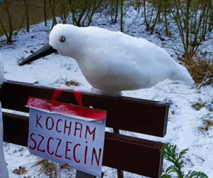 Rzeźby ze śniegu na pętli Głębokie