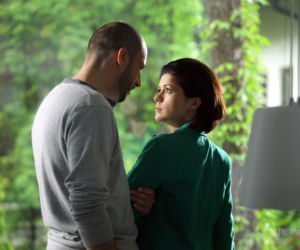M jak miłość odc. 1013. Kinga Zduńska (Katarzyna Cichopek), Robert Lubiński (Tomasz Borkowski)