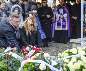 Beata Kozidrak na pogrzebie Romualda Lipki