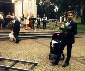 Marcin Rogacewicz (Przemek Zapała) na planie Na dobre i na złe