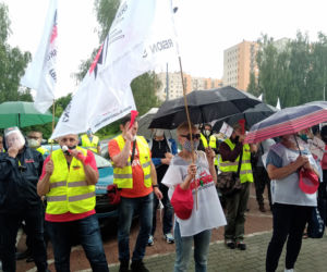 Protest pracowników skarbówki! Domagają się odwołania dyrektora i wypłaty nagród kwartalnych