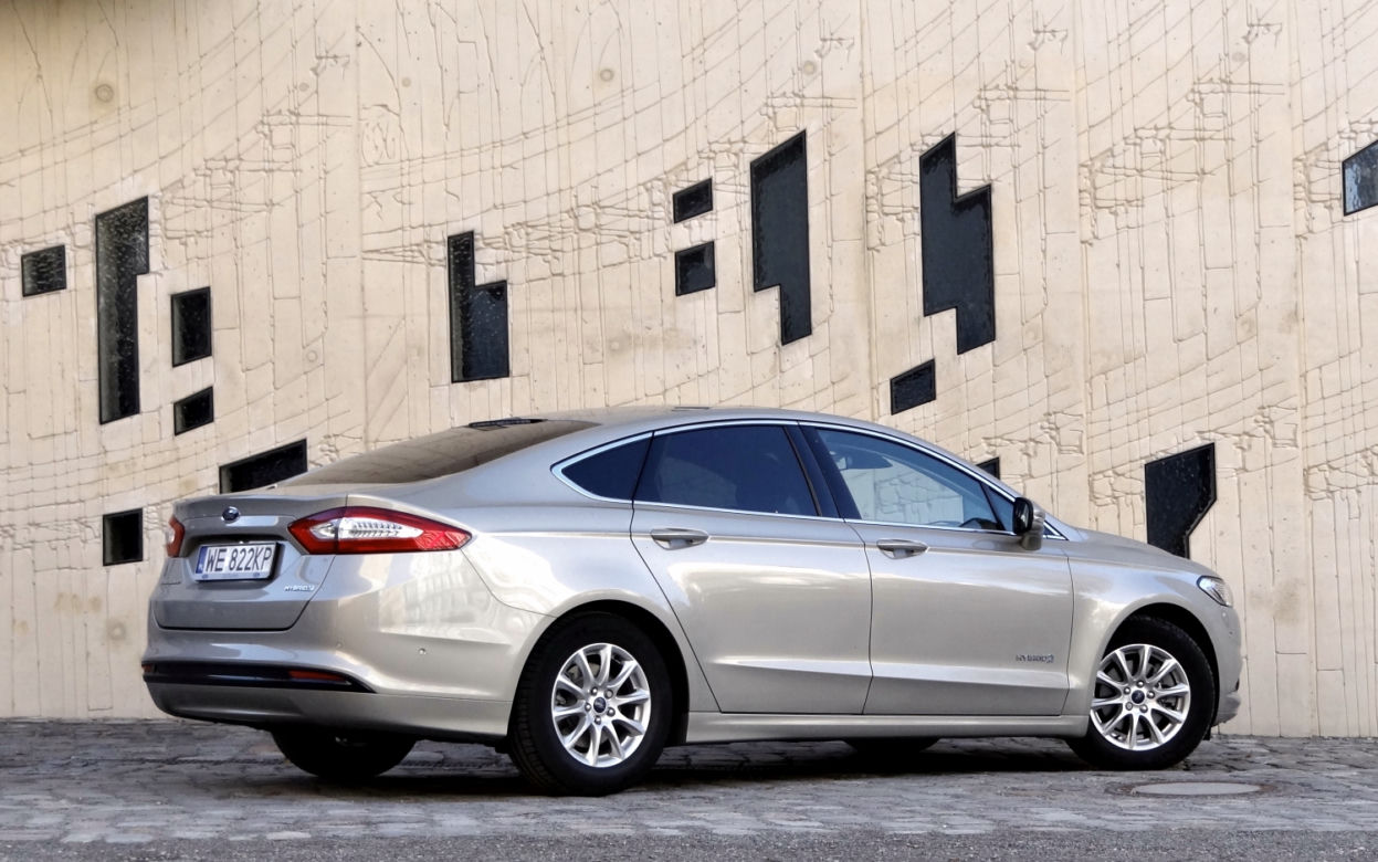 Ford Mondeo 2.0 Hybrid eCVT Titanium