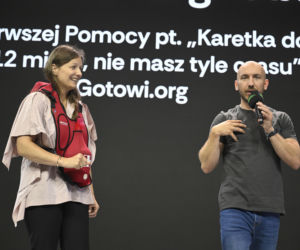 Warszawskie Targi Obronne. Scena Biała Blok z Pierwszej Pomocy pt. „Karetka dojedzie za 12 minut, nie masz tyle czasu”