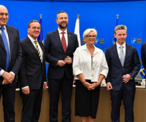 wicepremier - minister obrony narodowej Władysław Kosiniak-Kamysz wziął udział w spotkaniu ministrów obrony NATO w Brukseli