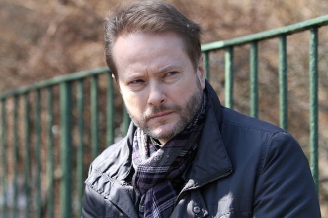 Ojciec Mateusz 10 sezon. Ksiądz Mateusz (Artur Żmijewski)