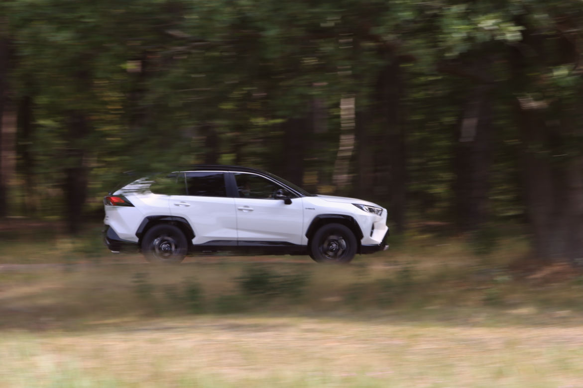 Toyota RAV4 2.5 Hybrid Dynamic Force 222 KM AWD-i e-CVT