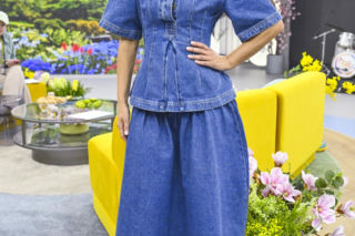 Total look rodem z lat 80. wraca do łask. Zobacz, jak noszą go Paulina Sykut-Jeżyna i Katarzyna Sokołowska