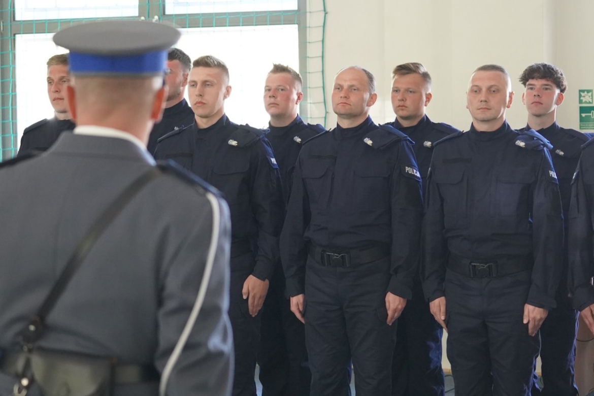 Ślubowanie nowych policjantów w Olsztynie [ZDJĘCIA]