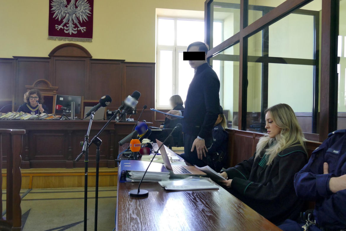 „Zabił nasze dzieci, a teraz jeszcze je atakuje”. Rodzice ofiar Sebastiana M. oburzeni jego zachowaniem