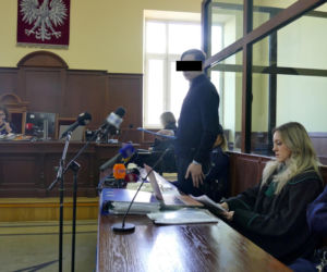 „Zabił nasze dzieci, a teraz jeszcze je atakuje”. Rodzice ofiar Sebastiana M. oburzeni jego zachowaniem