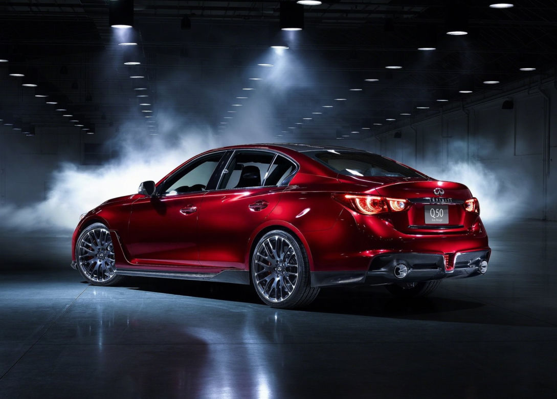 Infiniti Q50 Eau Rouge Concept
