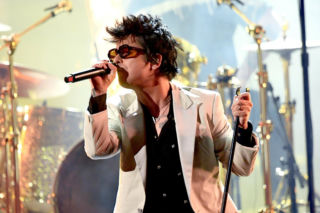 Billie Joe Armstrong chciał tylko zejść na ziemię. Skończyło się roztrzaskaniem gitary w Las Vegas