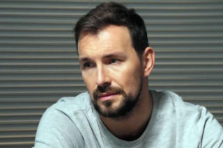 Barwy szczęścia odcinek 3379. Marcin Kodur (Oskar Stoczyński)