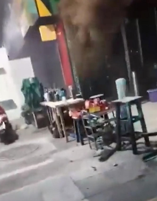 27 ofiar pożaru w barze w Tajlandii. Przerażające wideo