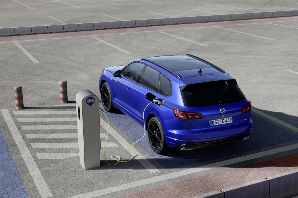 Volkswagen Touareg R (2020)