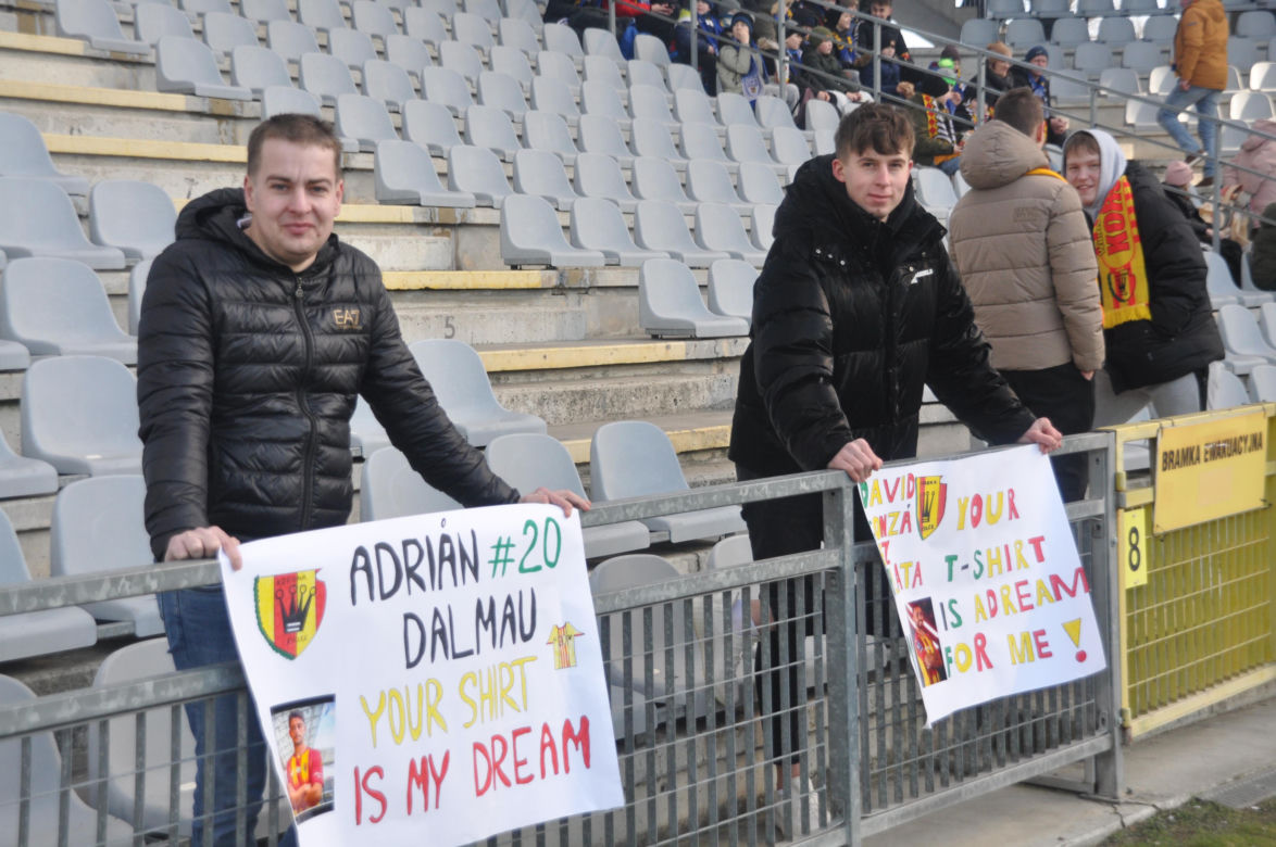Korona Kielce - Motor Lublin. Kibice na Exbud Arenie