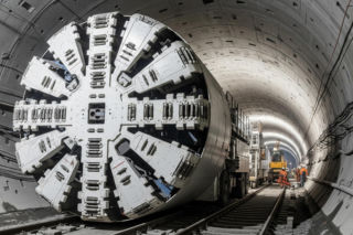 Tunel w Małopolsce. Kiedy pociągi wrócą na tory?