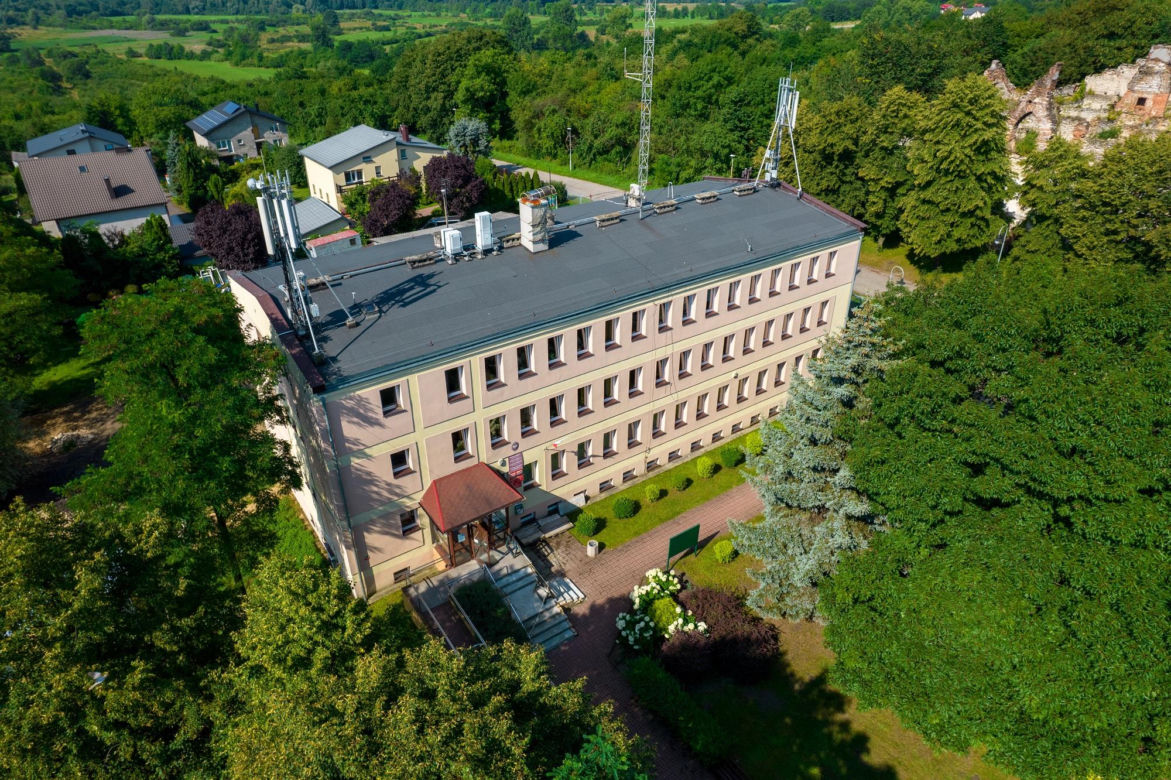 To najpiękniejsze średniowieczne miasto w województwie śląskim. Zachwyca zabytkowym rynkiem