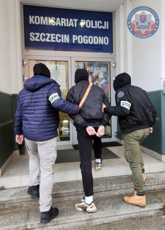 23-latek bazgrał po pociągach