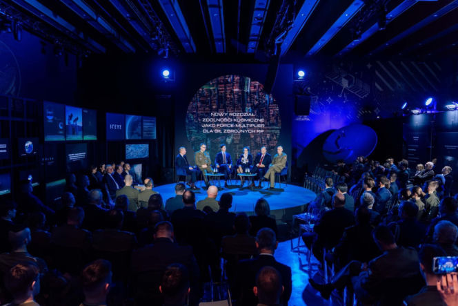 Kosmiczna wystawa w Muzeum Wojska Polskiego. Tak wystrzelą pierwszego polskiego wojskowego satelitę