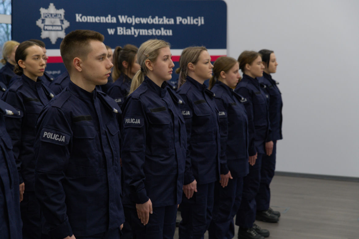 Nowi policjanci w KMP w Białymstoku. Uroczyste ślubowanie