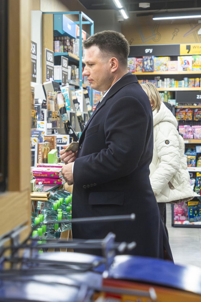 Zakupowy zawrót głowy Sławomira Mentzena