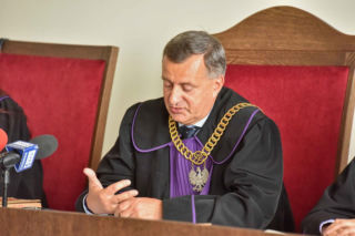 13-miesięczny Grzesiu został skatowany na śmierć. Jego matka i ojczym stanęli przed sądem