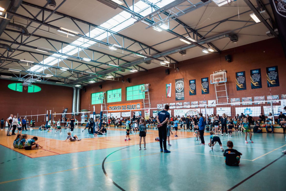  Turniej Singli i Rzucanki Siatkarskiej w Lesznie