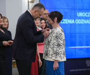 Prezydent w Dzień Kobiet wręczył odznaczenia zasłużonym kobietom