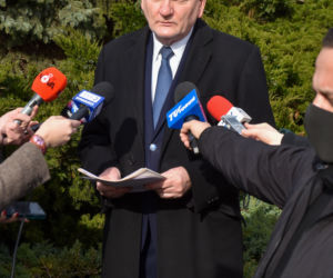 Prezydent Torunia o sytuacji na Ukrainie. Jak miasto pomoże uchodźcom?