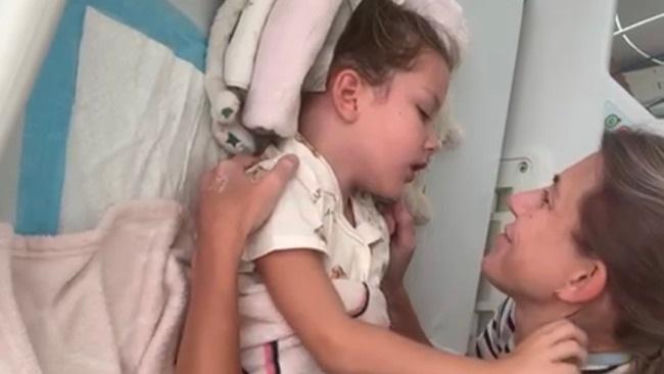 Wylew krwi do mózgu odebrał Lili dzieciństwo. 5-latka każdego dnia walczy o sprawność