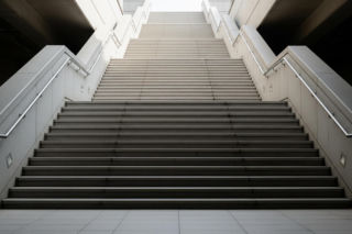 Nastolatek zdobył diabelski młyn w Warszawie. Jakie czekają go konsekwencje?