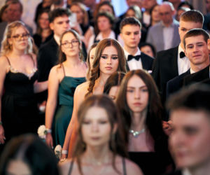 Studniówka siedleckiej Królówki 2026 - walc i polonez