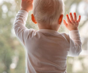 Stasio ma nowy dom. Rodzice pokochali go za zdjęcie z samochodzikiem