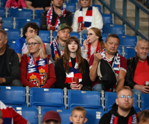 Tak kibice Wisły Kraków bawili się na trybunach. Znajdź się na zdjęciach