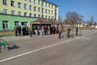 Chorągiew dla Ośrodka WOT