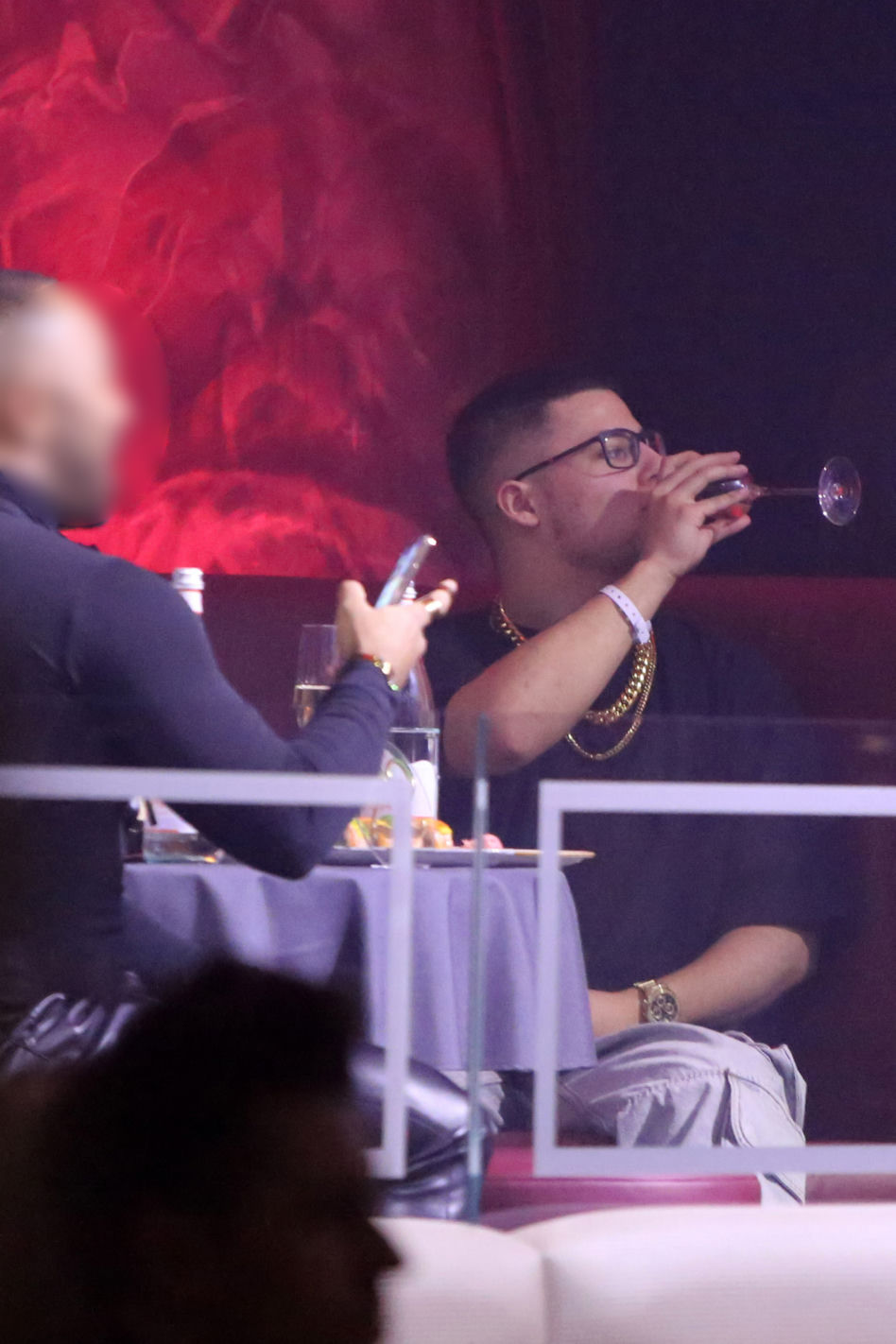 Górniak baluje narzeczoną syna