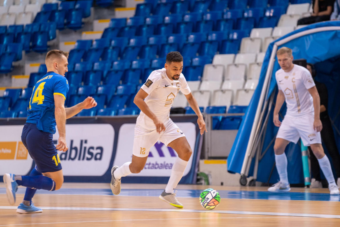 Constract Lubawa - FC Hit Kyiv 6:5 w fulsalowej Lidze Mistrzów na Majorce