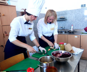 Konkurs kulinarny im. Wiktora Kulerskiego w grudziądzkim gastronomiku