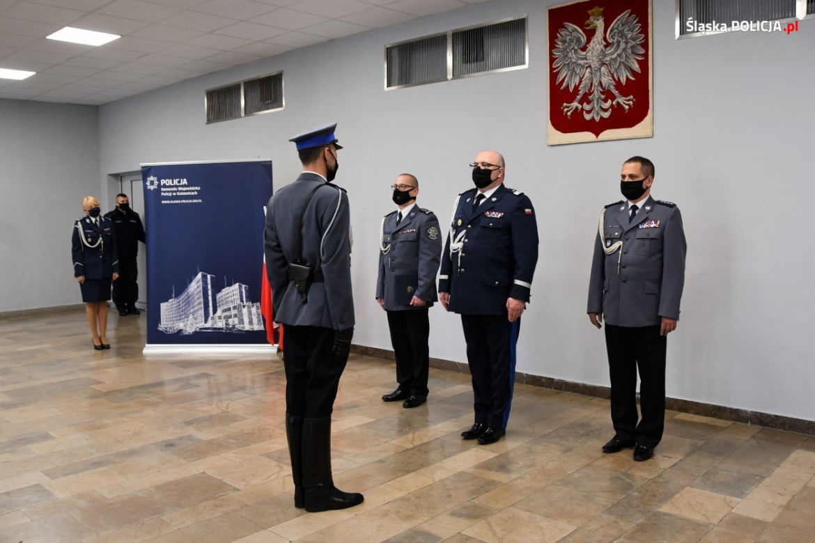  Śliczne policjantki zasiliły szeregi śląskiej policji. Ślubowanie mają za sobą [ZDJĘCIA]