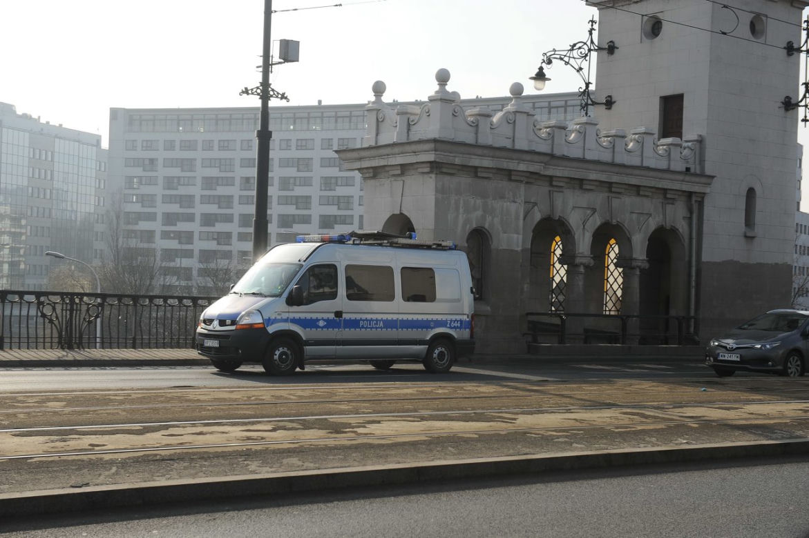 Wzmożne kontrole na moście Poniatowskiego