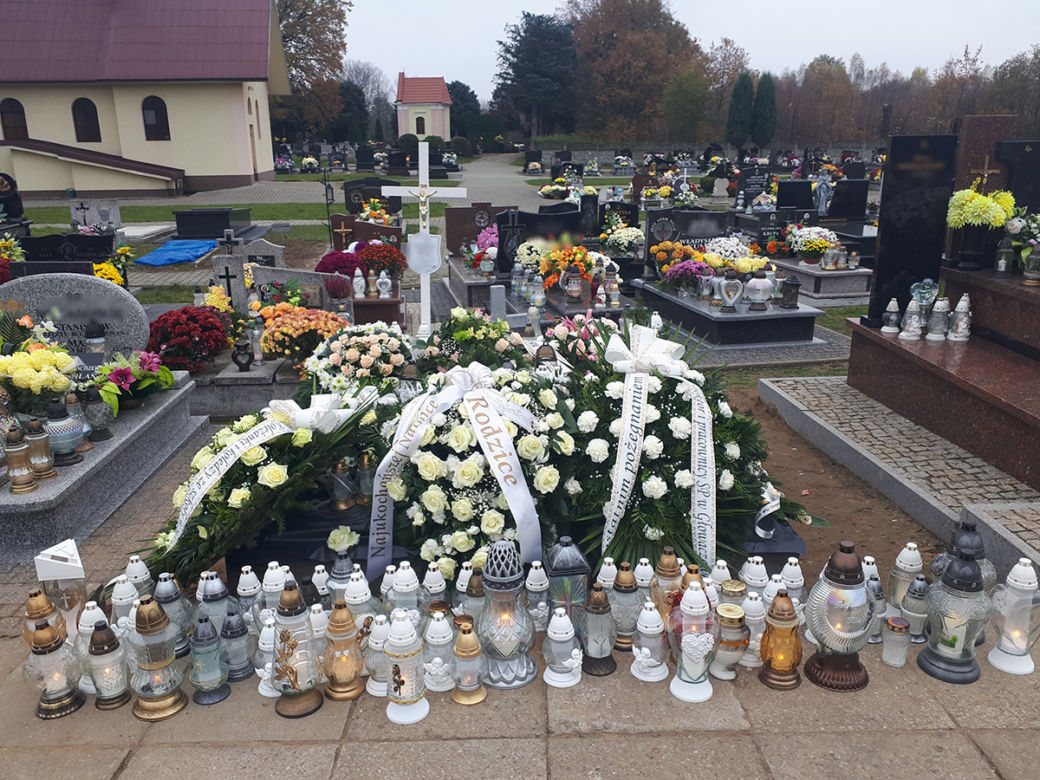 Grób Natalki z Głowaczowej. Zamordował ją młodszy brat