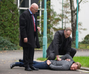 Na Wspólnej odcinek 2227, Igor (Jakub Wesołowski), Jakub (Andrzej Niemirski)