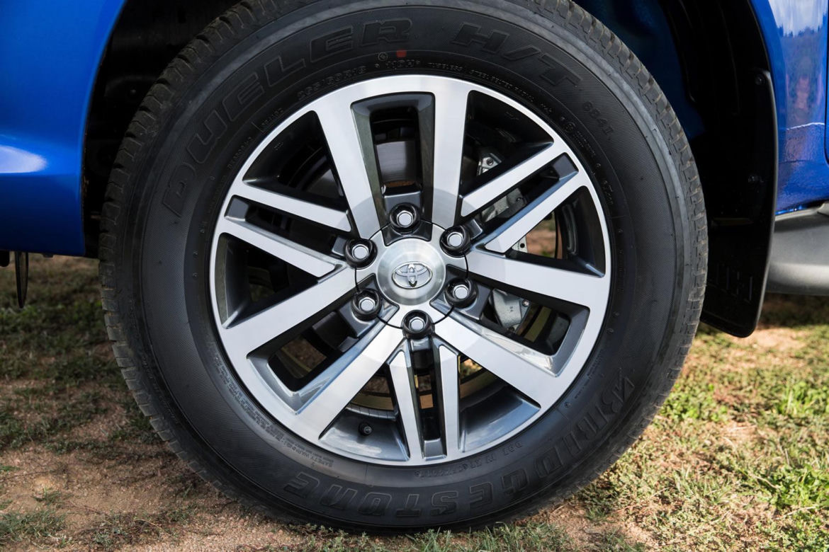 2016 Toyota Hilux