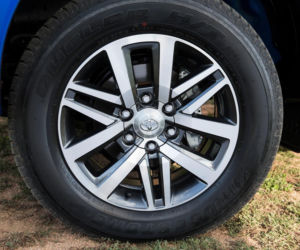 2016 Toyota Hilux