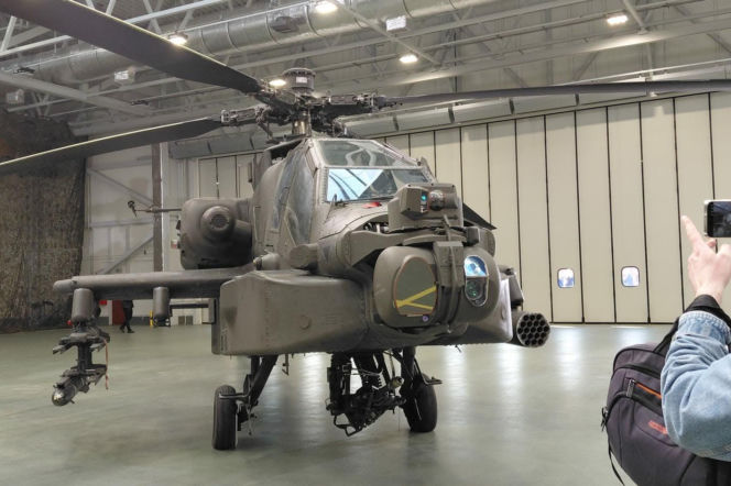 Offset za śmigłowce Apache staje się faktem. WZL-1 w Łodzi zyskują ...